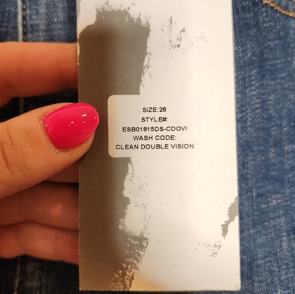 NWT Studio Blue highrise medium darkwash stretch jeans. Size 28. Stitch Fix - Picture 3 of 16